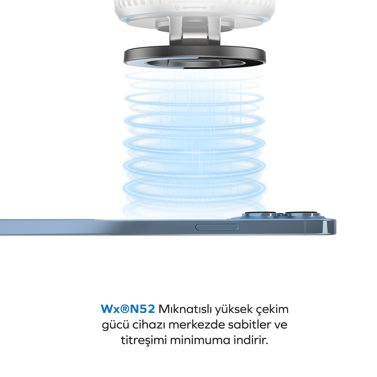 Yukarıdaki bir tutucuya çekilen mavi manyetik dalgalara sahip akıllı telefon.