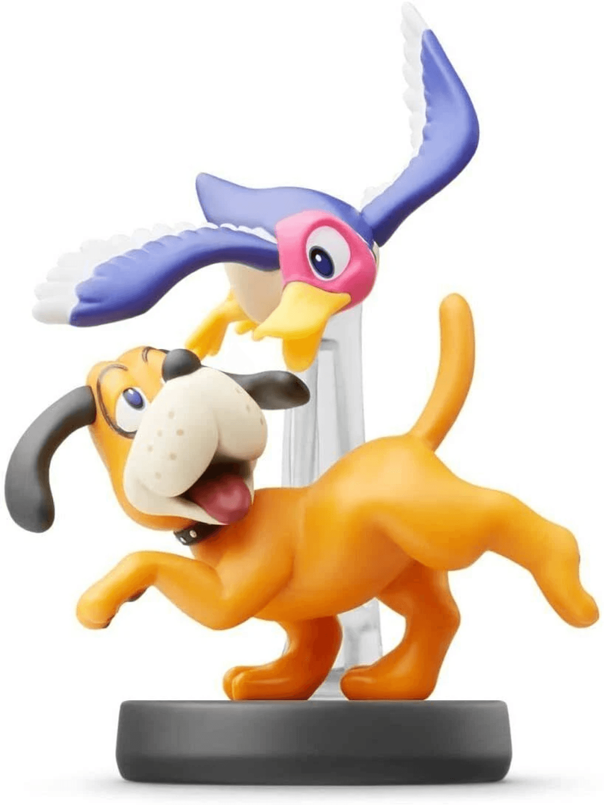 Eine Spielfigur zeigt den Duck Hunt Hund und die Ente auf einem runden Sockel vor weißem Hintergrund.