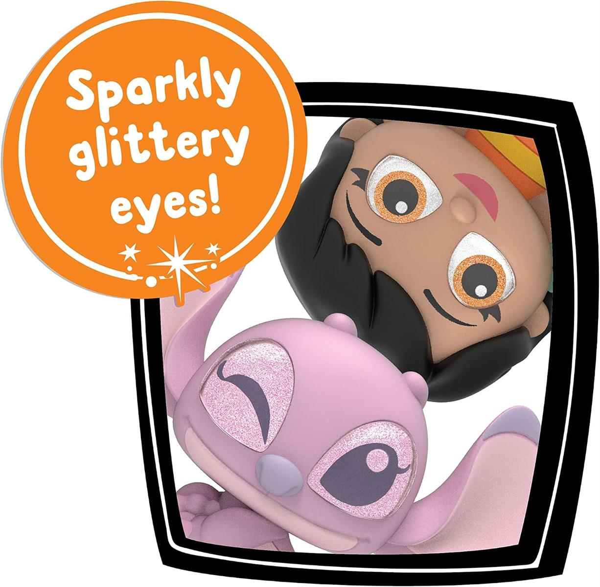 Eine Lilo-und-Stitch-Figur mit glitzernden Augen und ein oranger Aufkleber mit der Aufschrift Sparkly glittery eyes!.