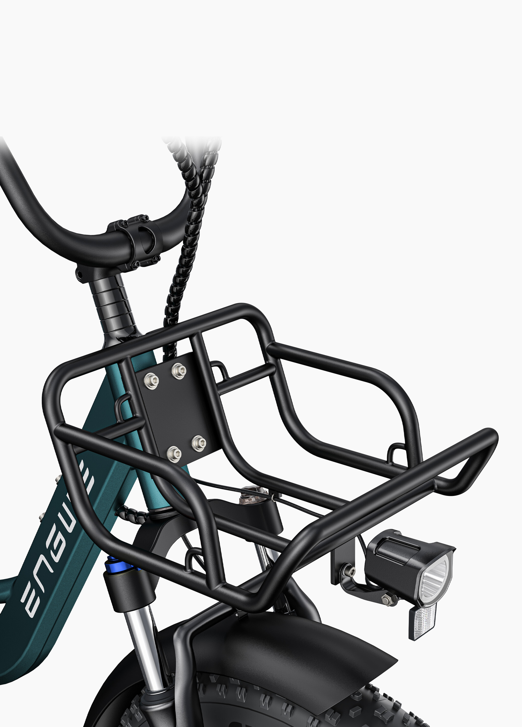 Portapacchi anteriore in metallo nero montato su una e-bike turchese con faro e pneumatico largo.