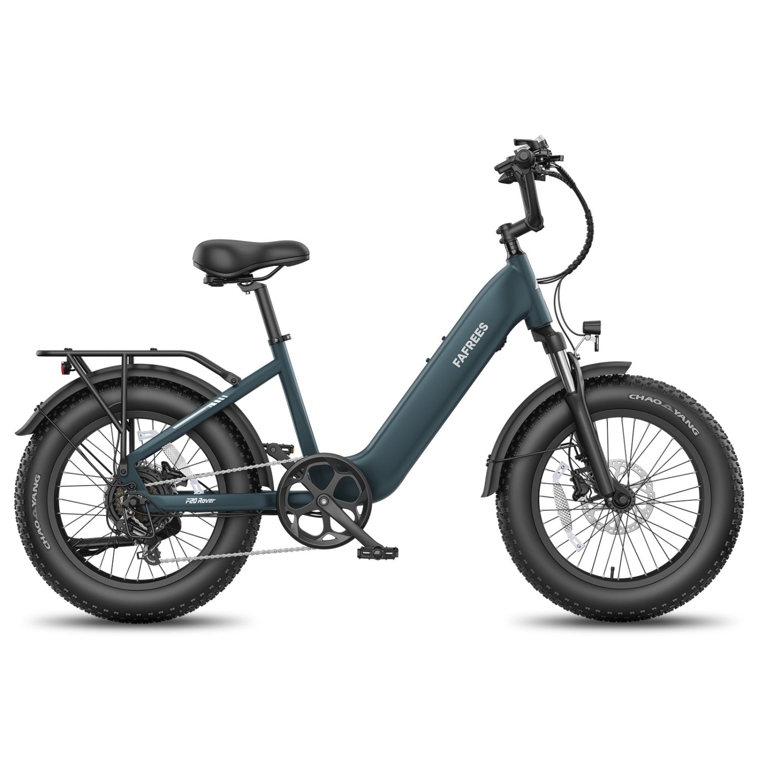Dunkelblaues Fafrees E-Bike mit dicken Reifen, Gepäckträger, Frontscheinwerfer und schwarzem Sattel auf weißem Grund.
