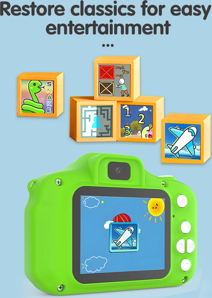 Eine grüne Spielzeugkamera mit einem Bildschirm, der ein Flugzeugspiel zeigt, umgeben von Spielsymbole auf gelben Blöcken.