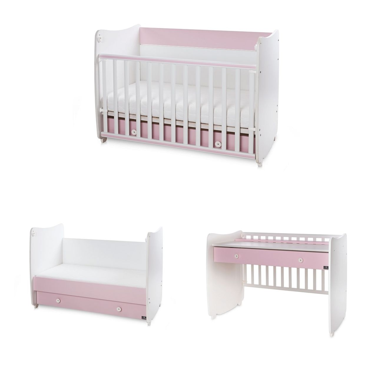 Ein weiß-rosafarbenes Babybett, das zu einem Kinderbett und Tisch umbaubar ist, vor weißem Hintergrund.