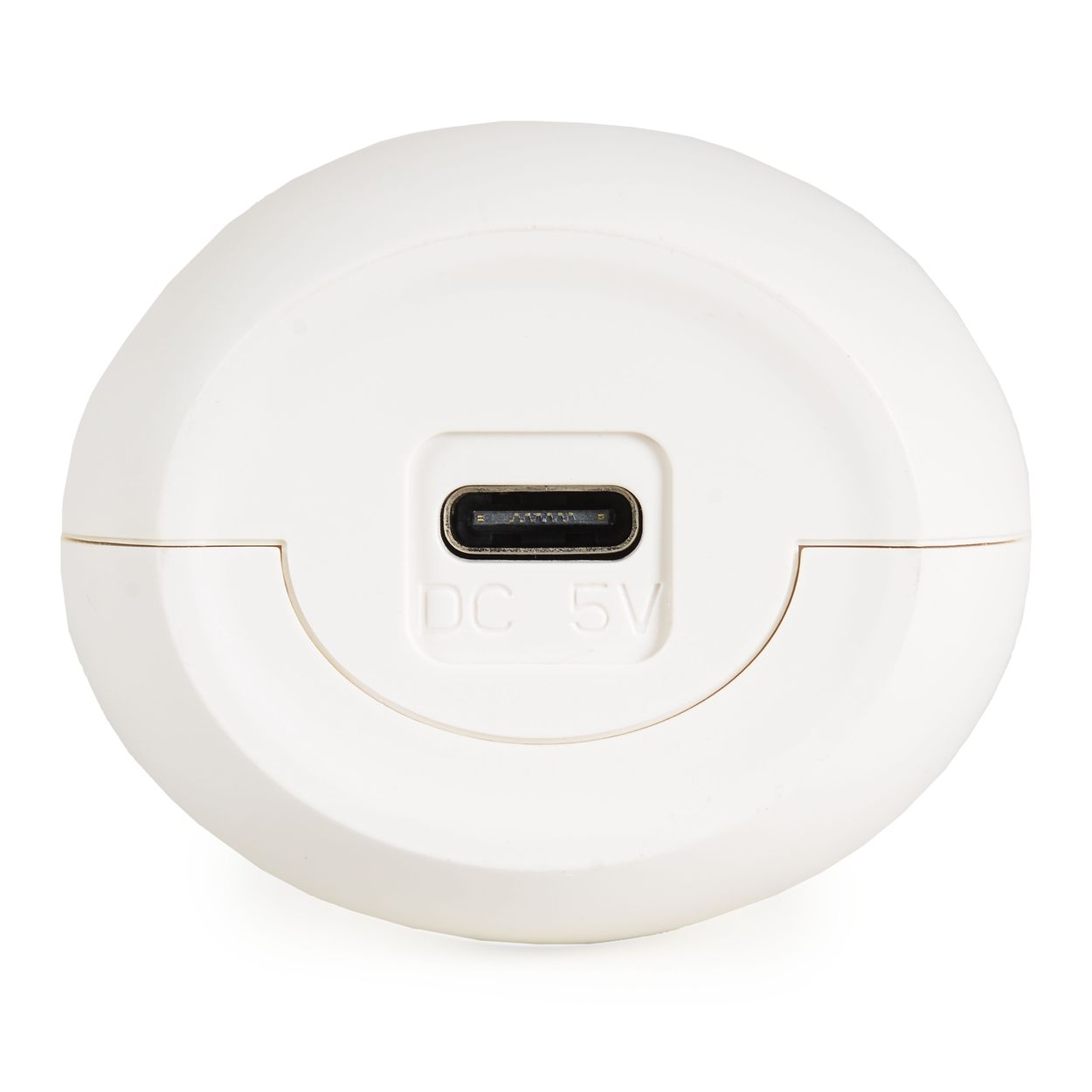 Ein weißes, ovales Gerät mit einem USB-C-Anschluss und der Aufschrift DC 5V in der Mitte.