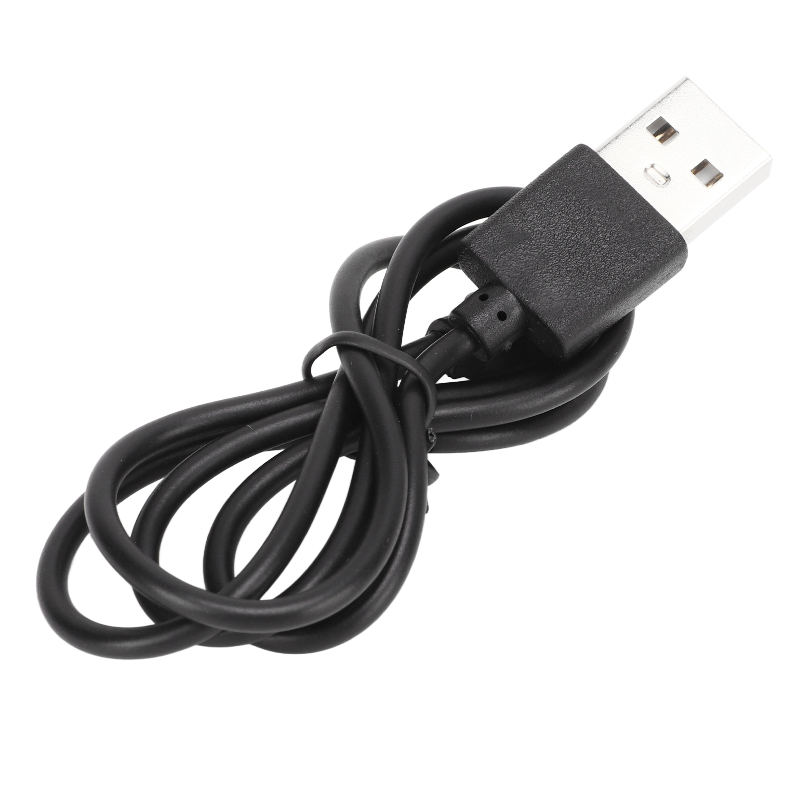 Ein aufgerolltes schwarzes USB-Kabel mit einem Metall-USB-A-Stecker vor weißem Hintergrund.