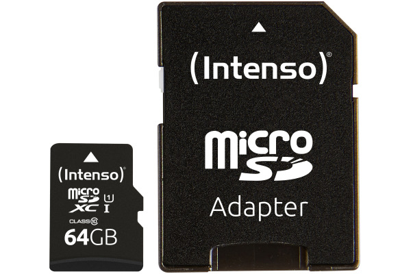 Carte MicroSD Intenso de 64 Go avec adaptateur SD sur fond blanc.