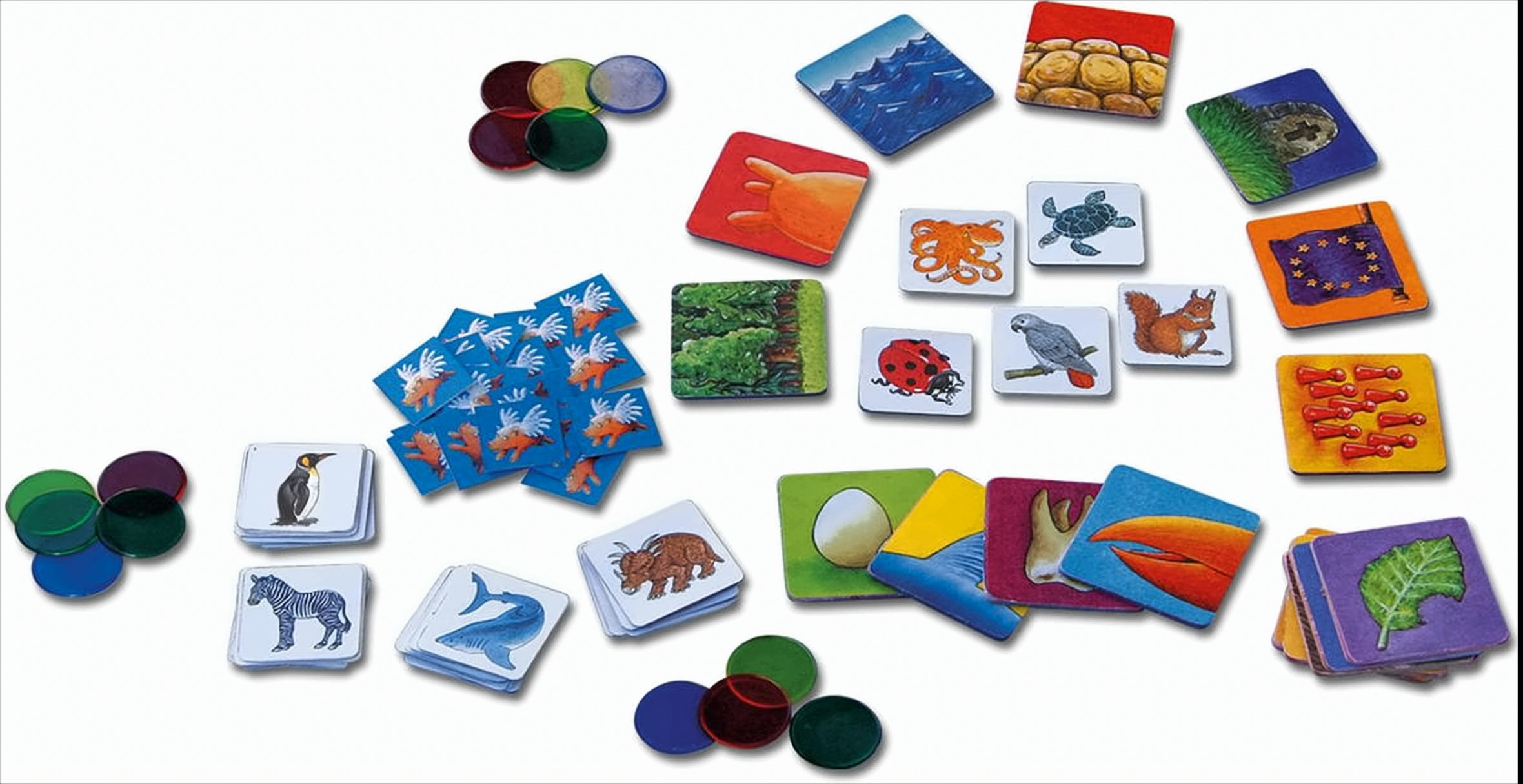 Ein Brettspiel-Layout mit bunten quadratischen Plättchen mit Tieren, Pflanzen und durchsichtigen Marken.