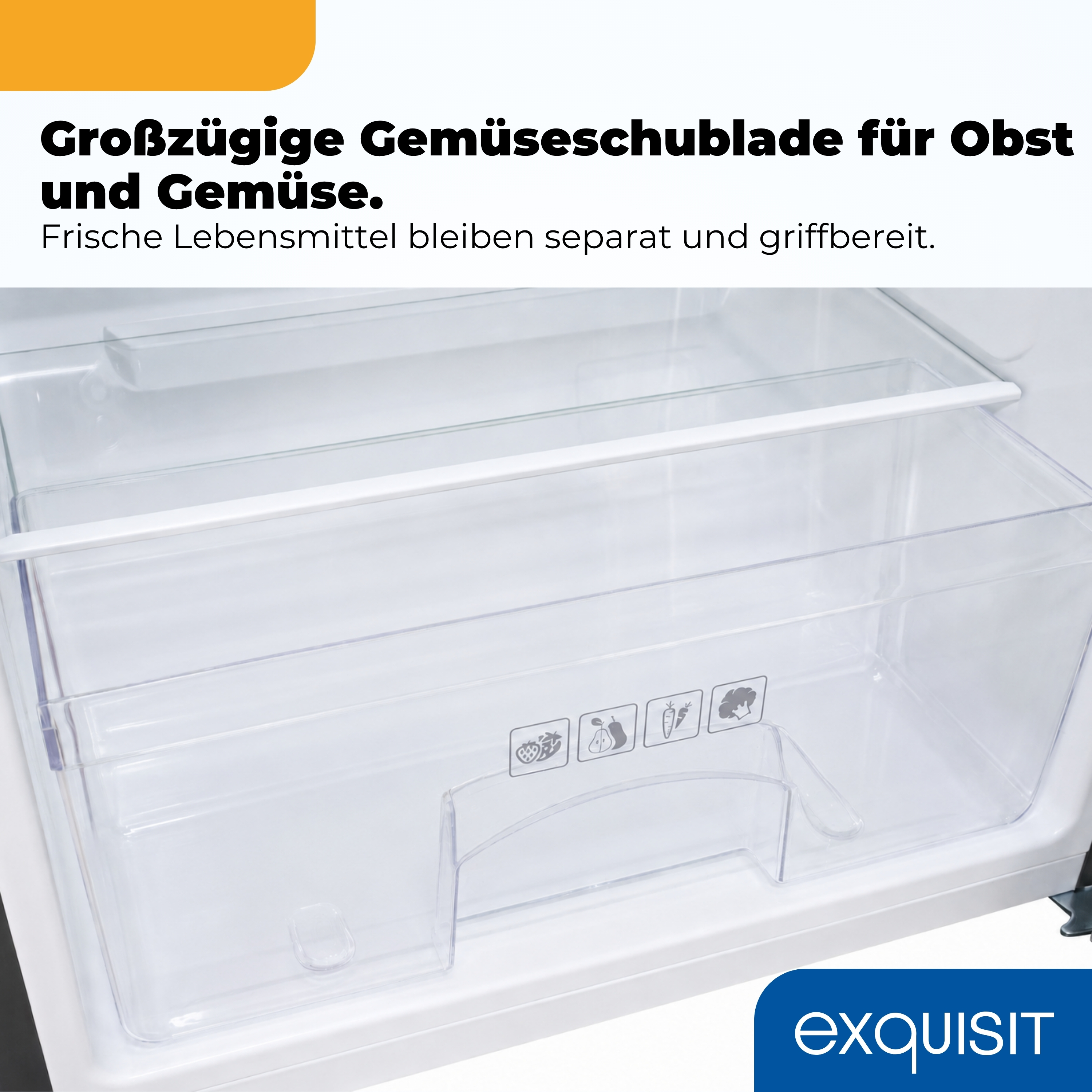 Leere transparente Gemüseschublade in einem Kühlschrank mit Text und Logo oben.