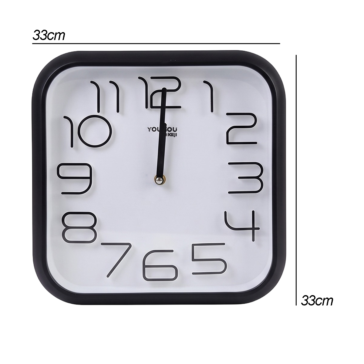 Quadratische schwarz-weiße Wanduhr mit Maßen von 33 cm an den Seiten.