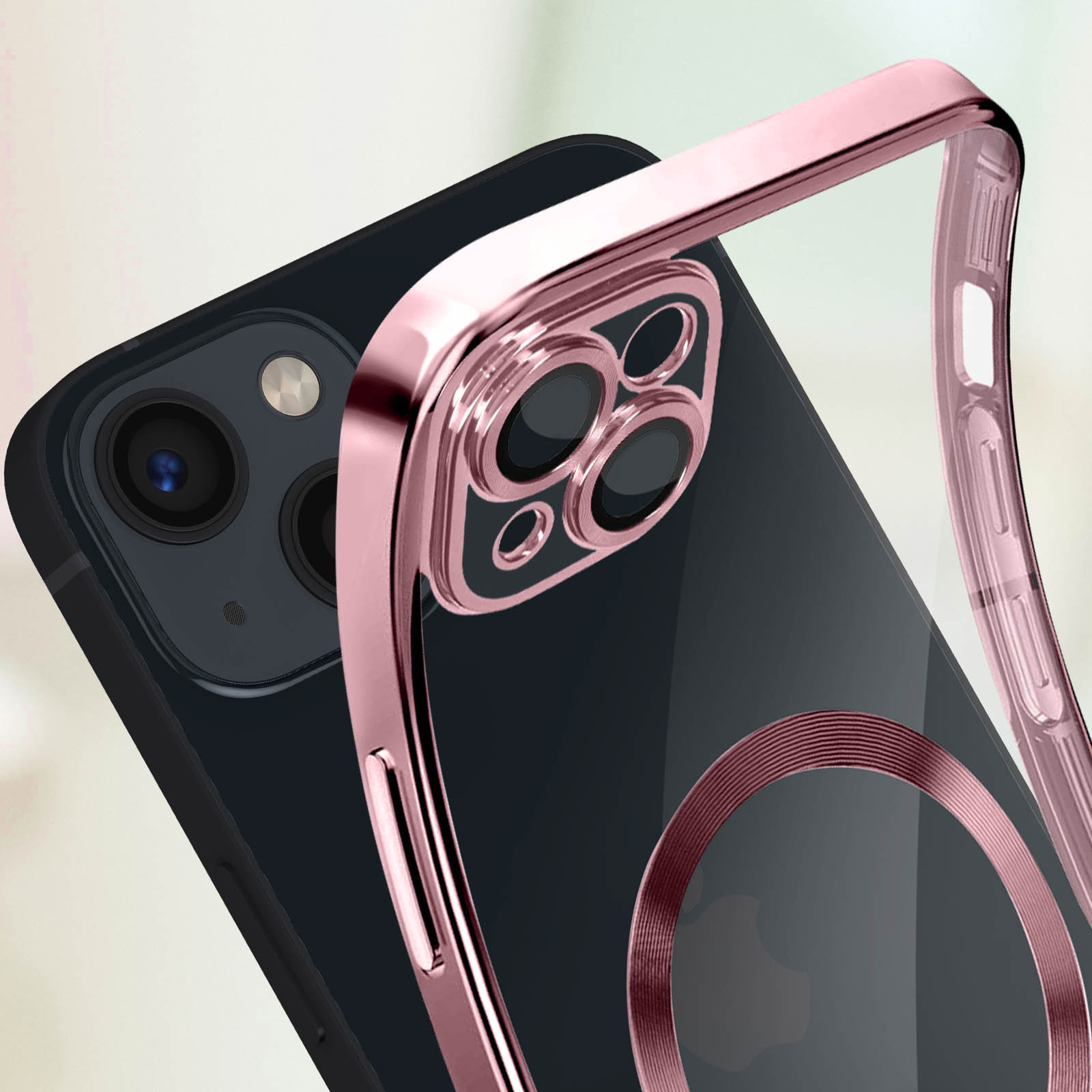 Ein schwarzes Smartphone steckt teilweise in einer glänzenden roségoldenen Schutzhülle.