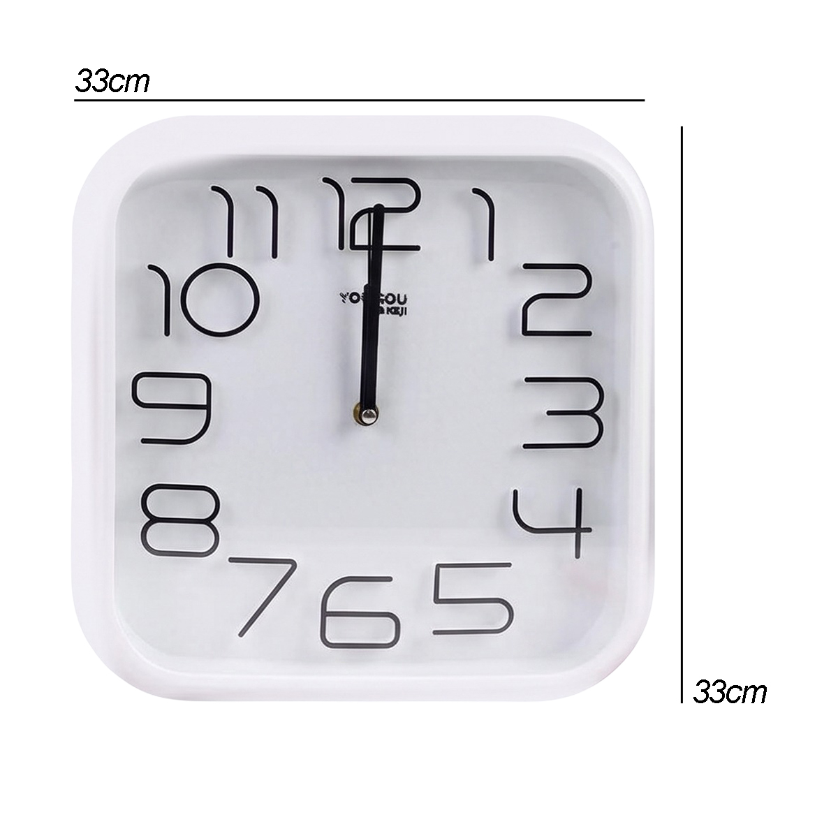 Quadratische weiße Wanduhr mit schwarzen Ziffern und Maßen von 33x33 cm.