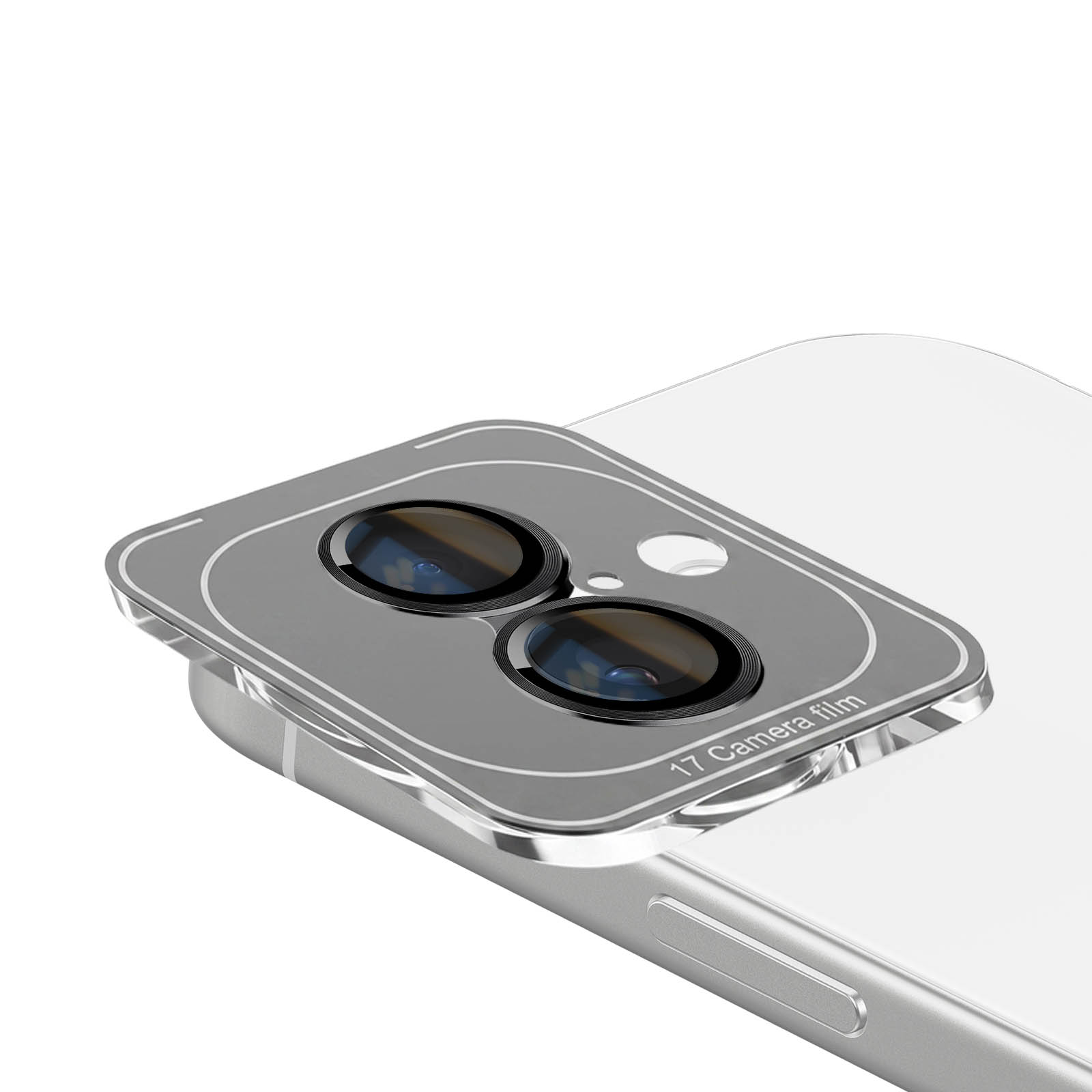 Primer plano de una cámara de smartphone con un protector de lente plateado etiquetado como 17 Camera film.