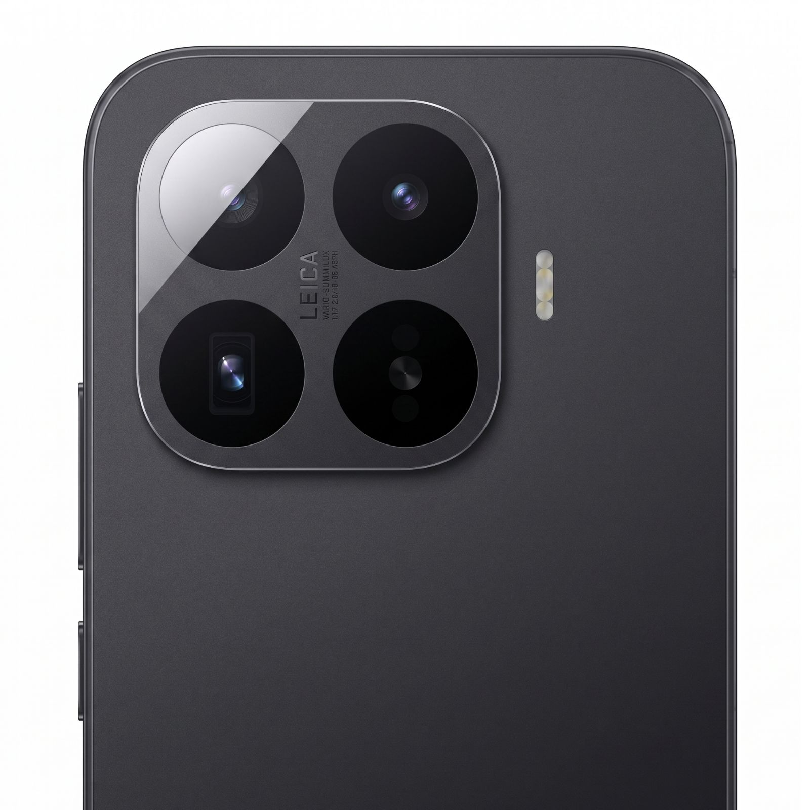 Parte trasera de un smartphone gris oscuro con un módulo de cámara Leica cuadrado con cuatro lentes.