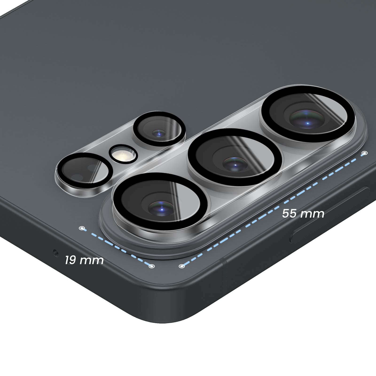 Primo piano del modulo fotocamera di uno smartphone con più lenti e segni di misurazione di 19 mm e 55 mm.
