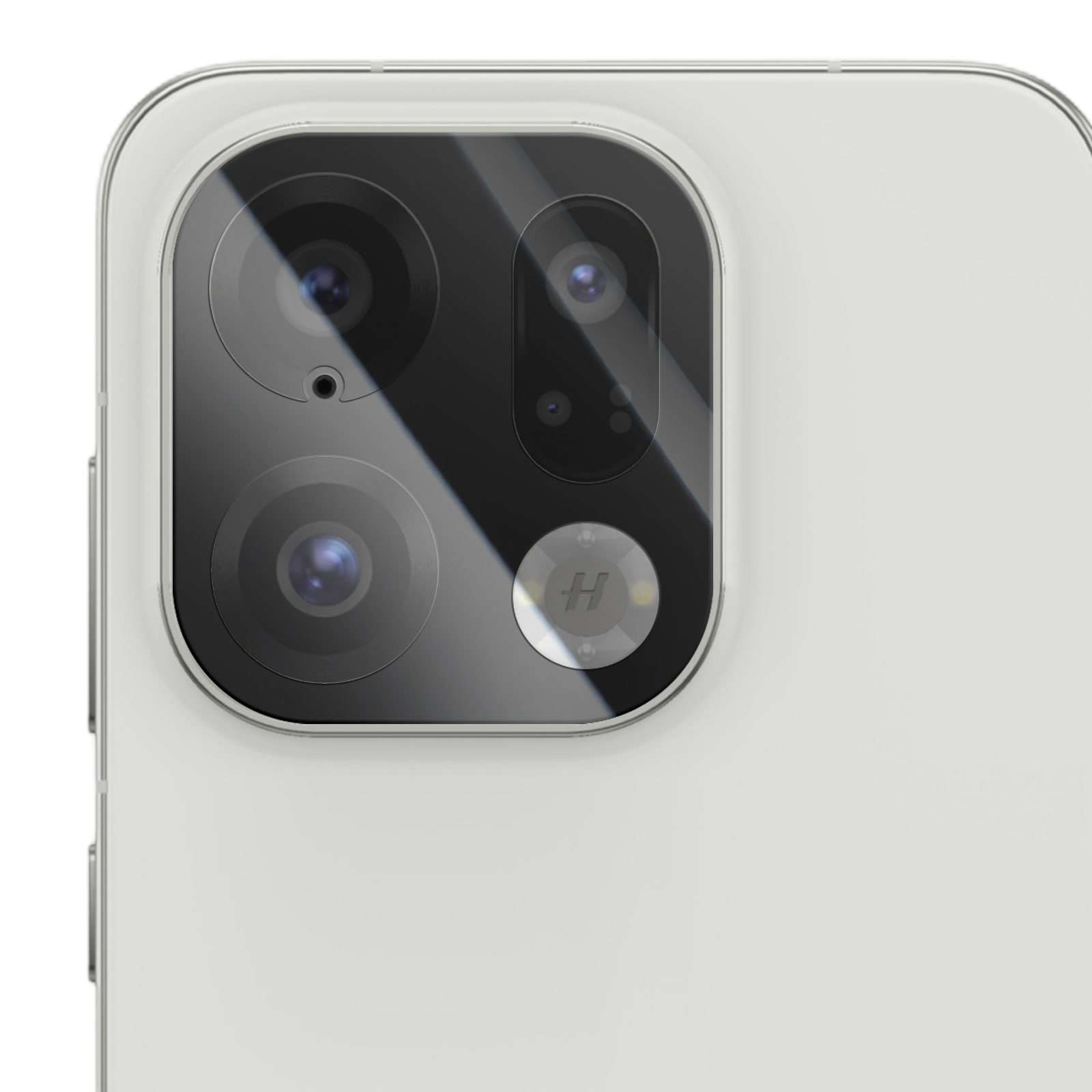 Primer plano del módulo de cámara cuadrado en la parte posterior de un teléfono inteligente blanco con múltiples lentes.