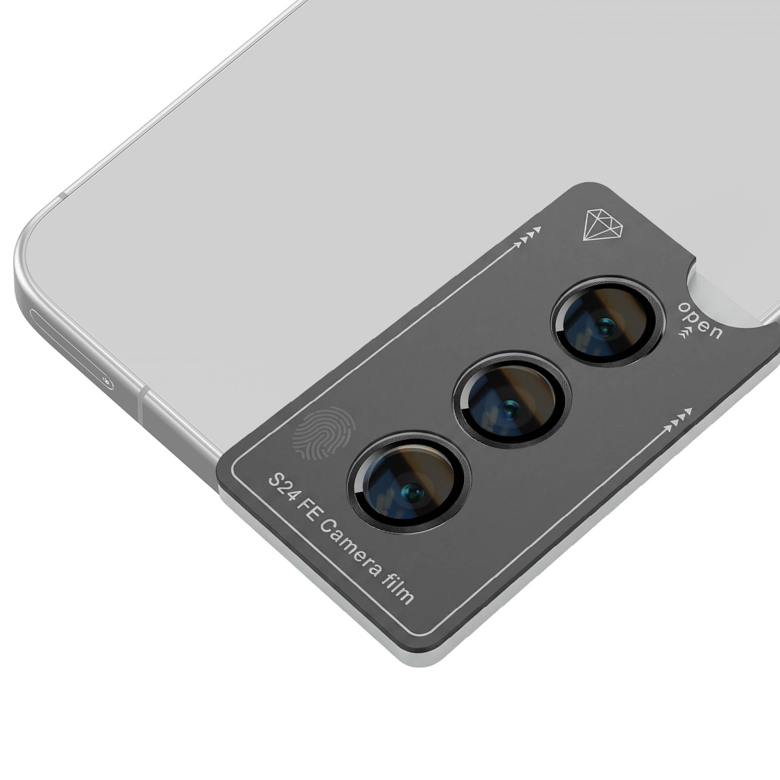 Parte trasera de un smartphone claro con un módulo protector oscuro adjunto para las tres lentes de la cámara.