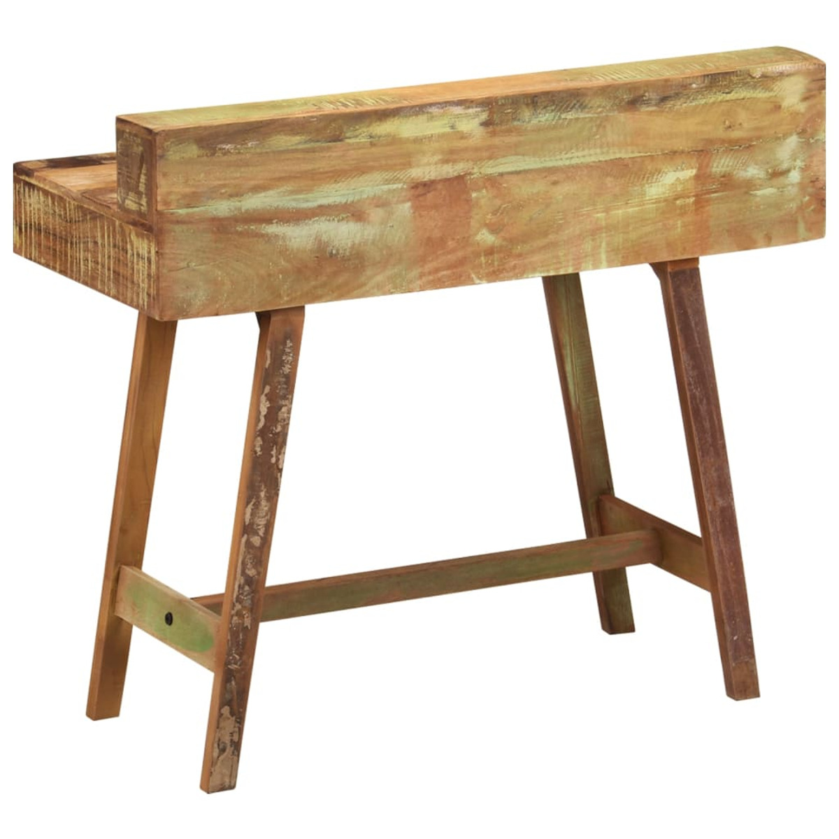 Un escritorio de madera rústica con patas angulares y una superficie de madera desgastada y clara sobre fondo blanco.