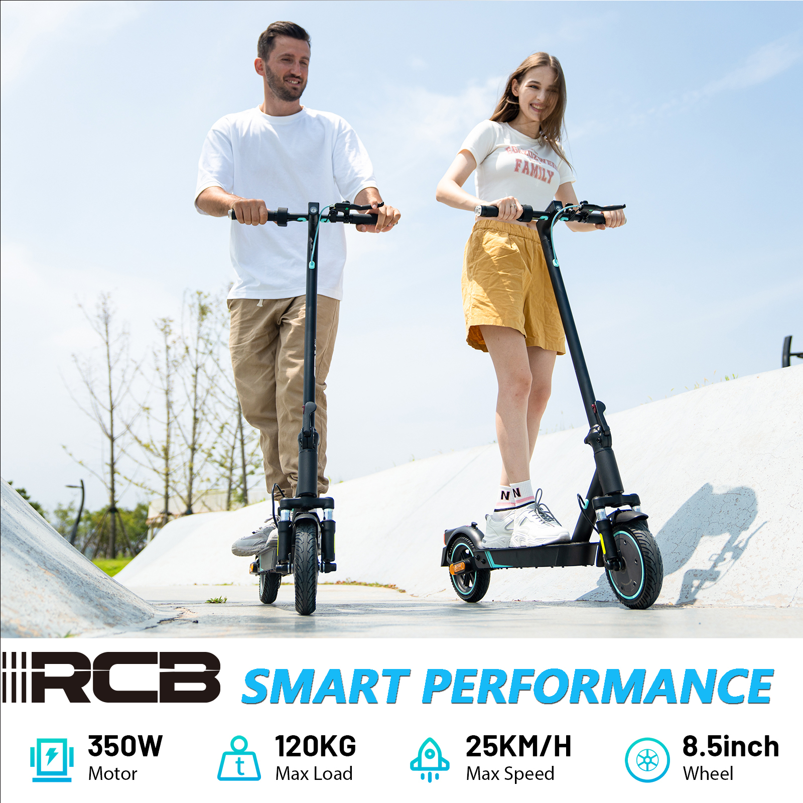 Ein Mann und eine Frau lächeln beim E-Scooter-Fahren im Freien, unten Text und technische Daten.