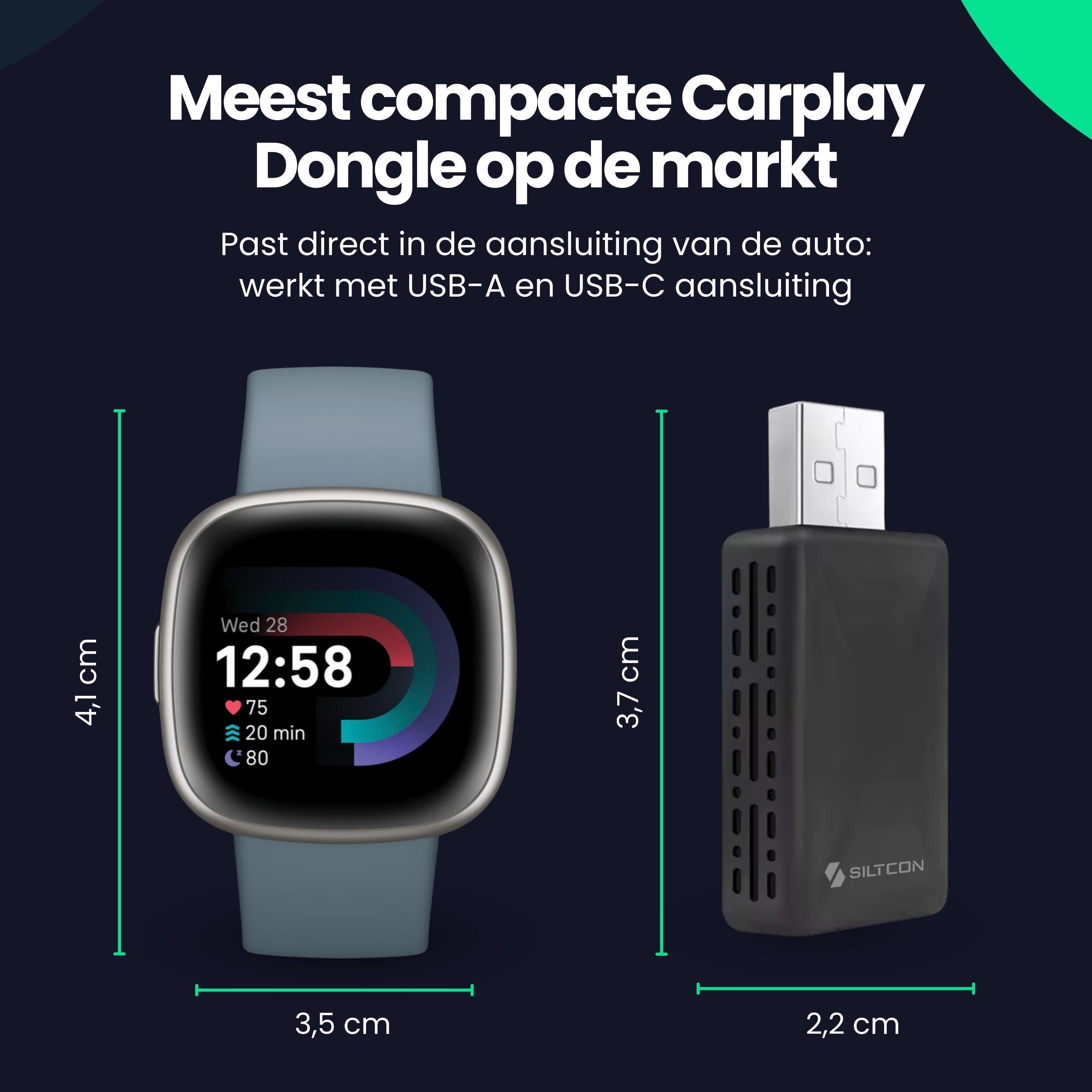 Vergelijking van een smartwatch en een compacte CarPlay dongle met afmetingen op een donkerblauwe achtergrond.