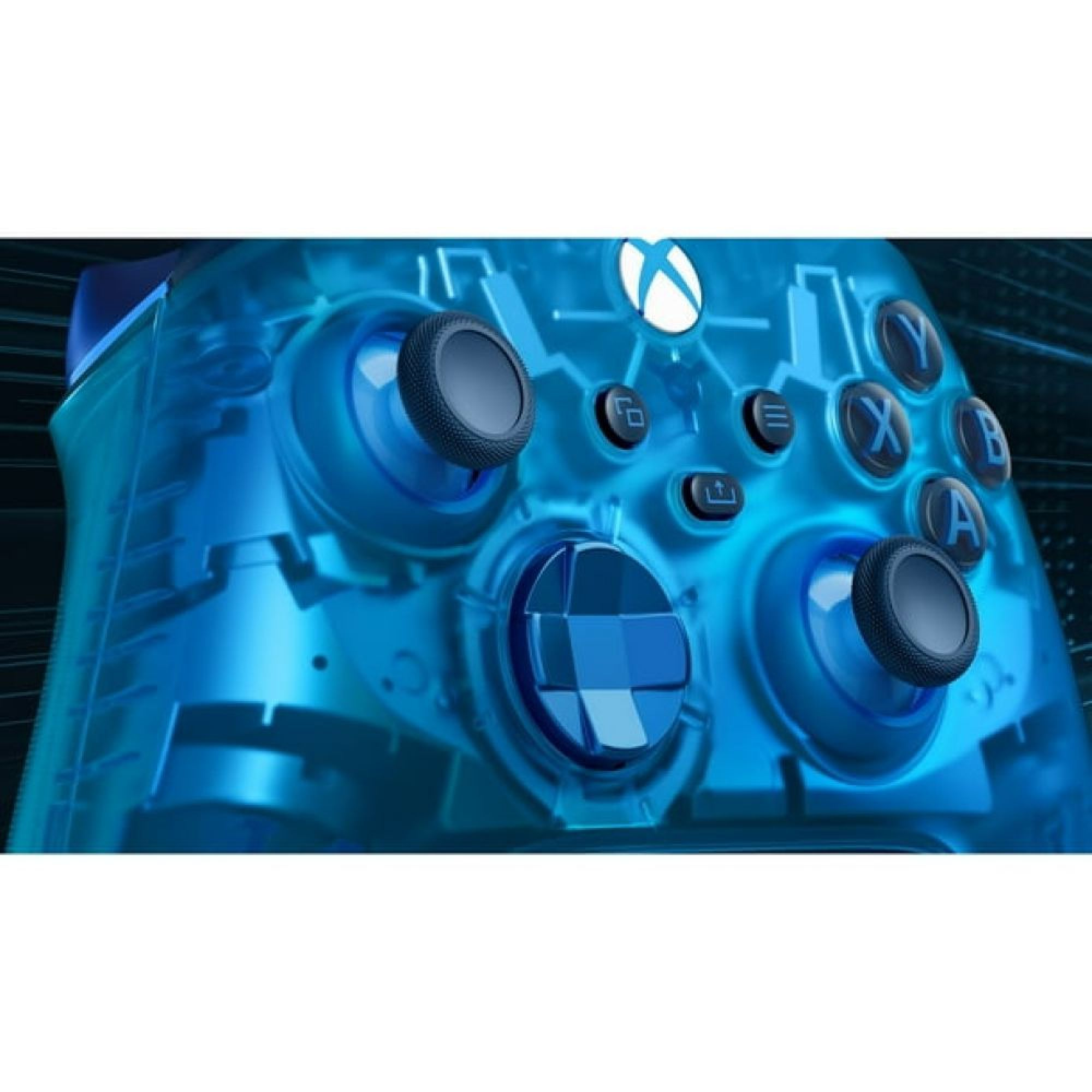 Ein blauer, transparenter Xbox-Controller mit sichtbarer Innenmechanik und blau leuchtenden Tasten.