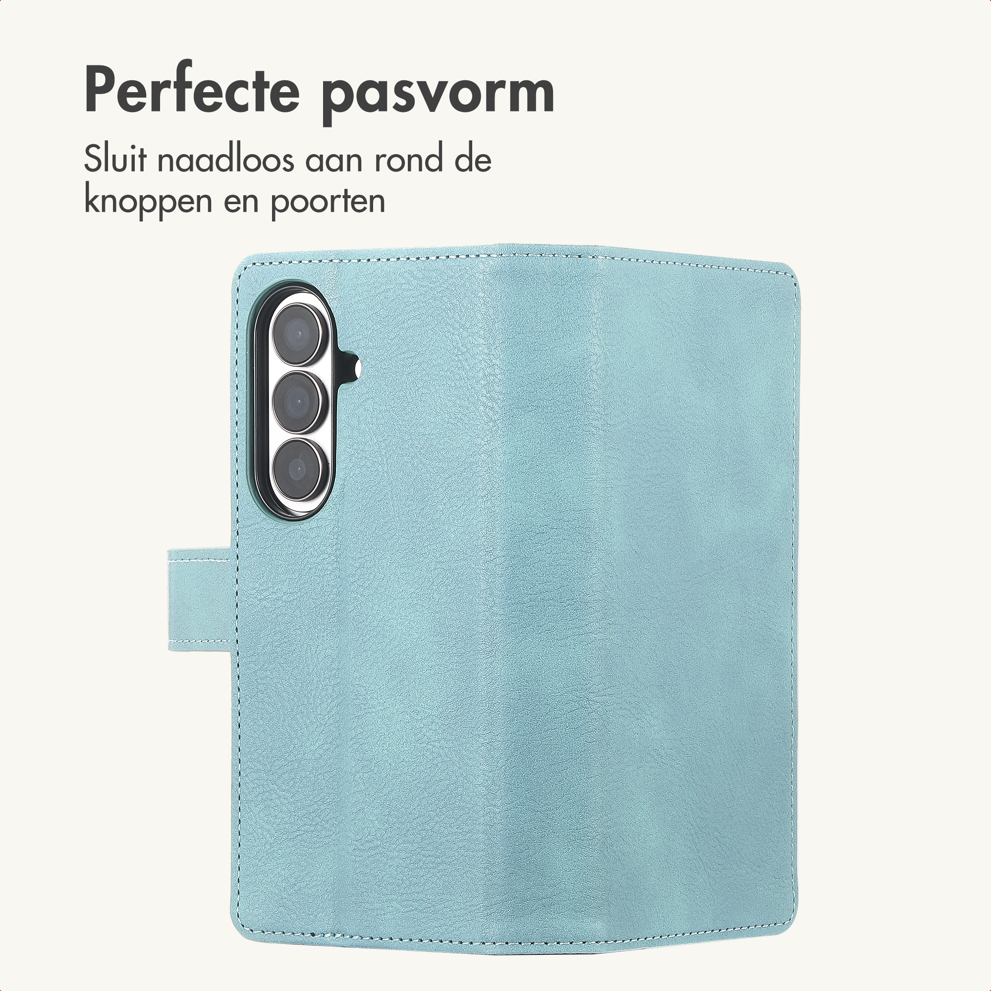 Lichtblauwe lederen telefoonhoes met camera-uitsparingen en Nederlandse tekst erboven.