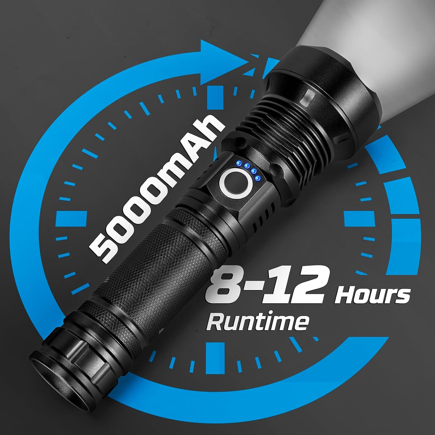Schwarze Taschenlampe mit 5000mAh Akku und 8-12 Stunden Laufzeit.