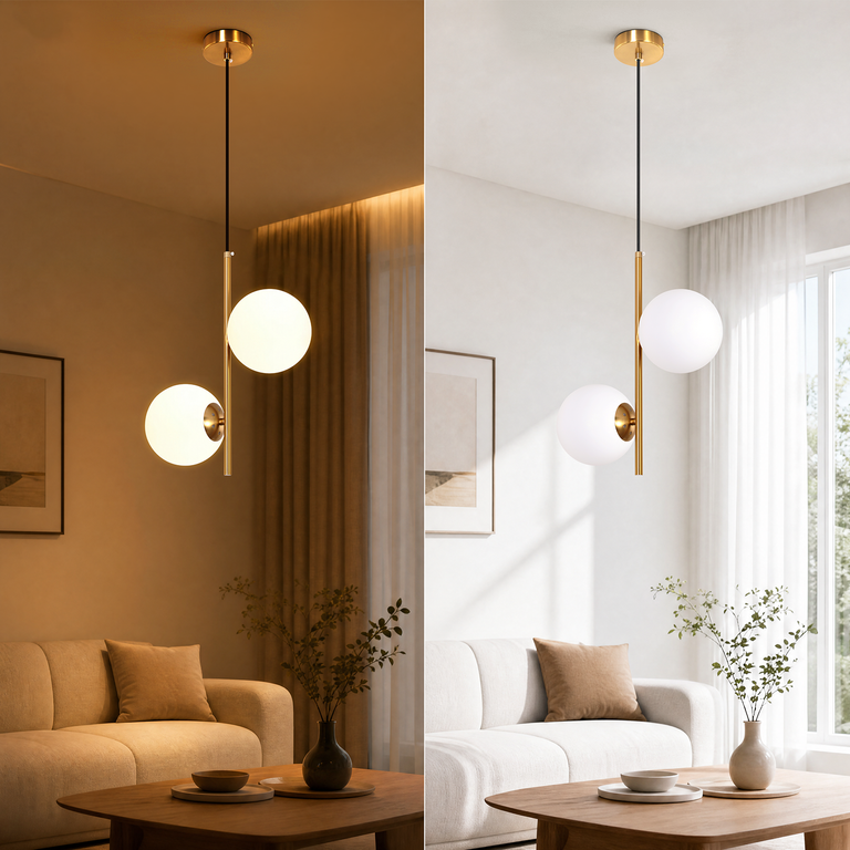 Moderne Hängelampe mit zwei weißen Glaskugeln über einem Sofa.