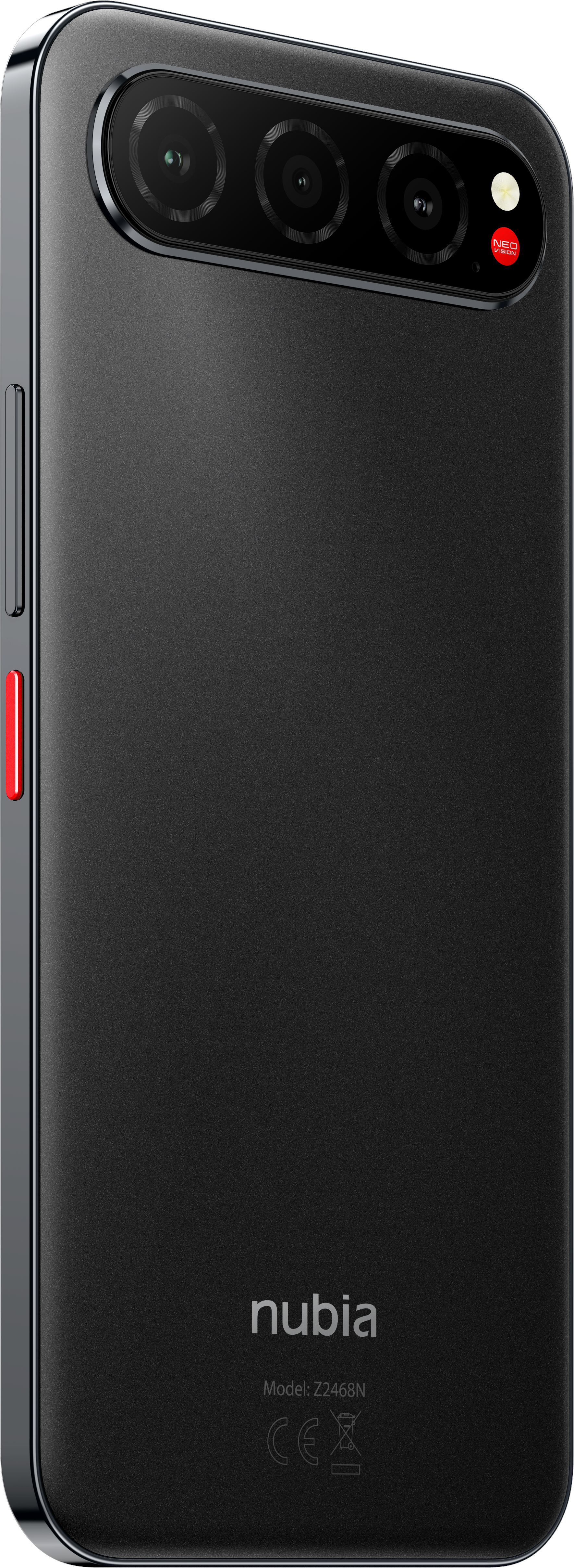 Vista trasera de un smartphone negro con módulo de triple cámara, botón de encendido rojo y logotipo de nubia.