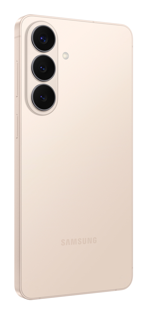 Rückseite eines beigen Smartphones mit drei vertikalen Kameras und dem Samsung-Logo.