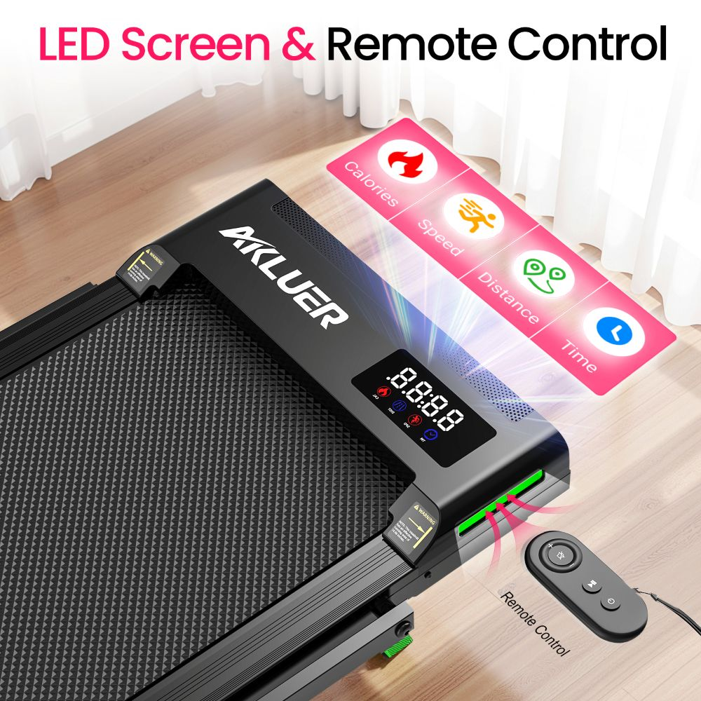 Cinta de correr negra con pantalla LED que muestra calorías, velocidad, distancia y tiempo, acompañada de un control remoto.