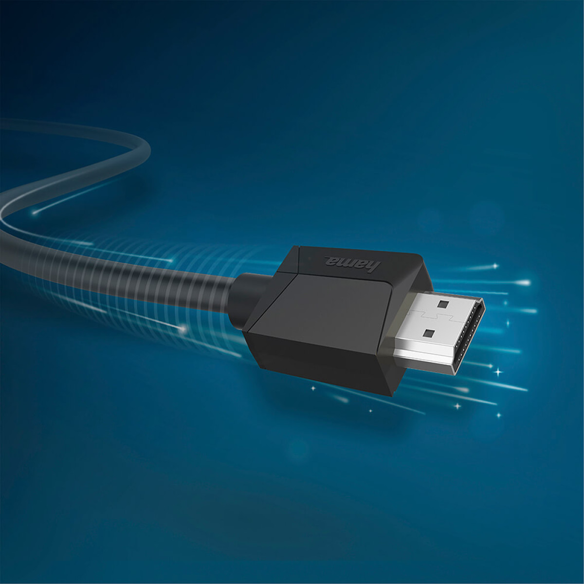 Un cable HDMI negro con conector plateado sobre fondo azul, rodeado de rayos de luz.