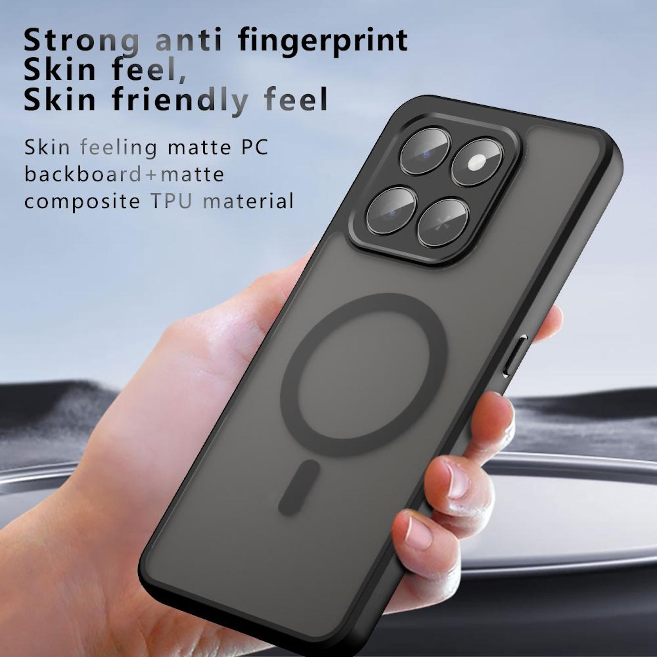 Hand hält ein mattes schwarzes Smartphone-Case mit MagSafe-Ring.