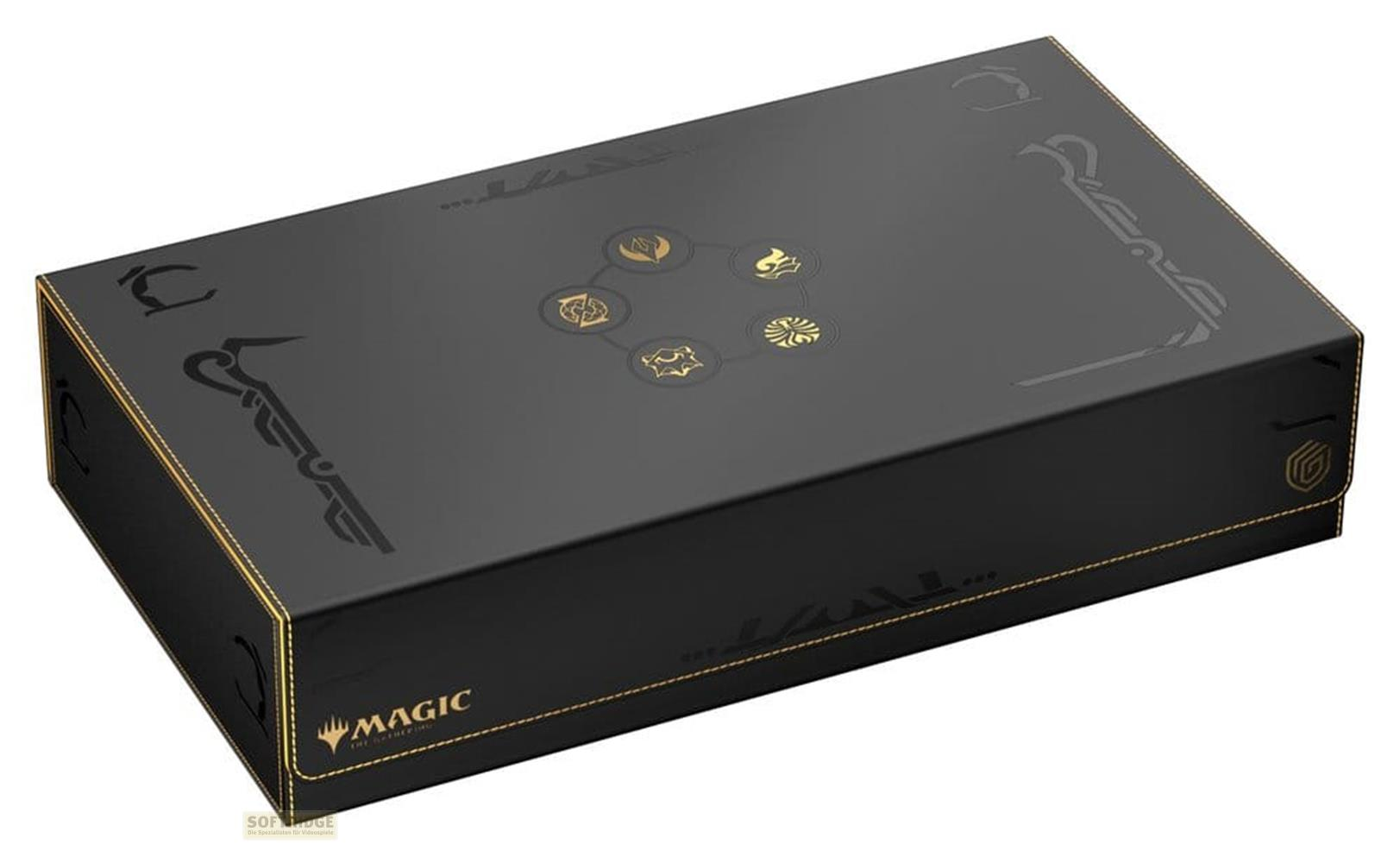 Eine schwarze Magic The Gathering Box mit goldener Naht und fünf goldenen Manasymbolen.