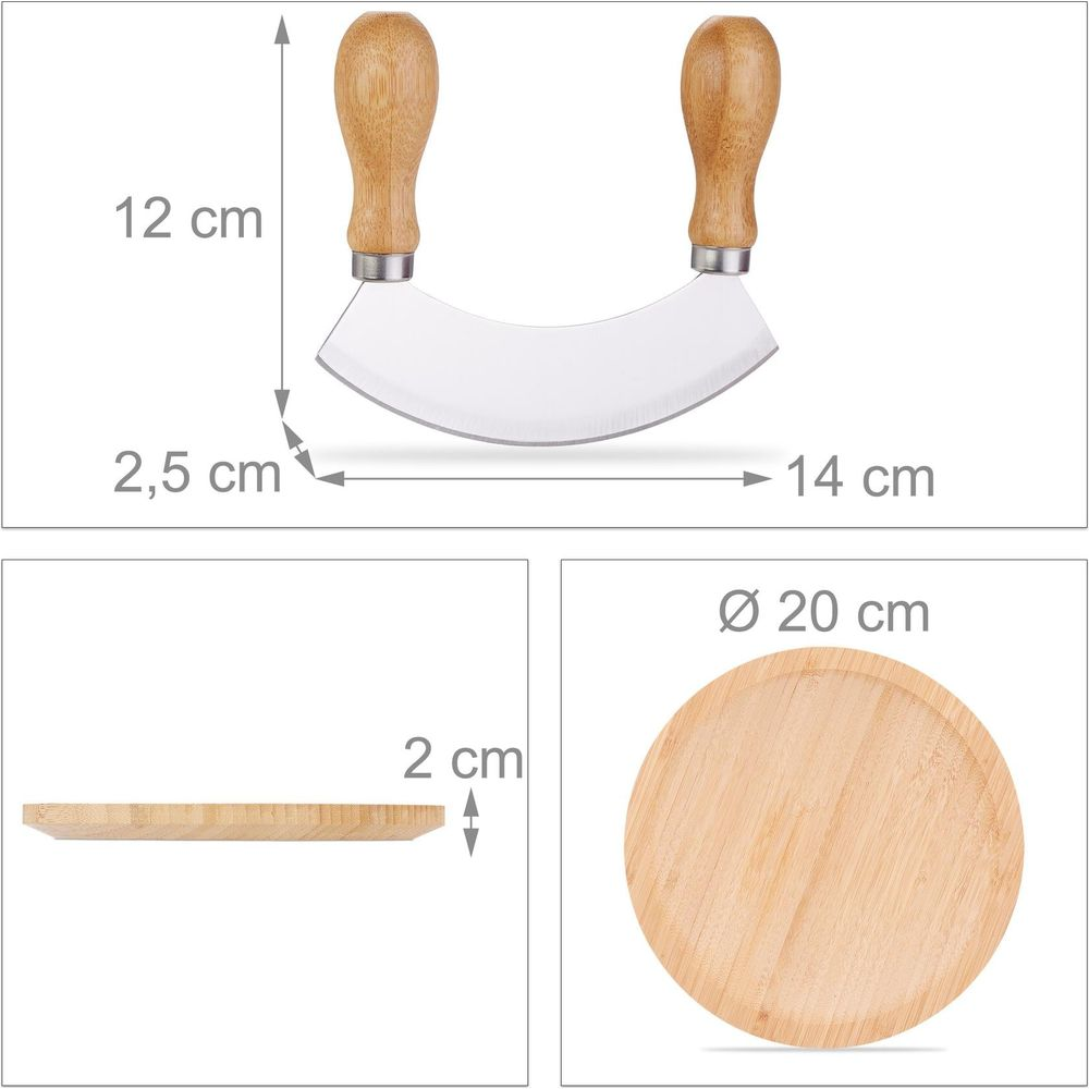 Wiegemesser mit Holzetgriffen und rundem Schneidebrett aus Holz, Maße sind in Zentimetern angegeben.