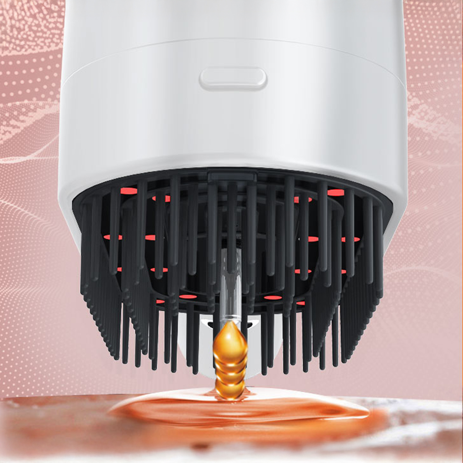 Un dispositivo blanco para el cuidado del cabello con cerdas negras y luces LED rojas dispensa suero en el cuero cabelludo.