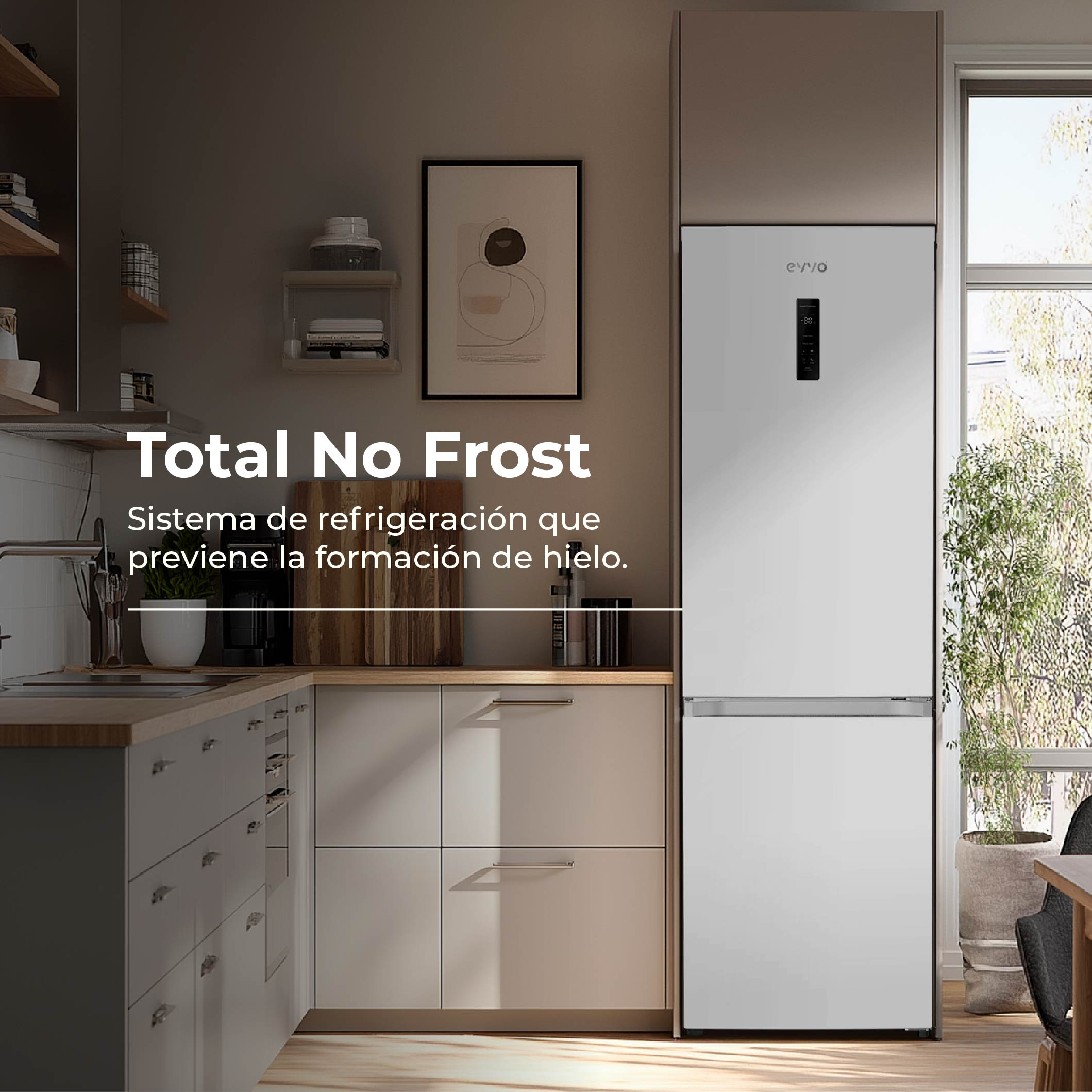 Cocina moderna con frigorífico blanco, muebles claros, encimeras de madera y texto sobre Total No Frost.