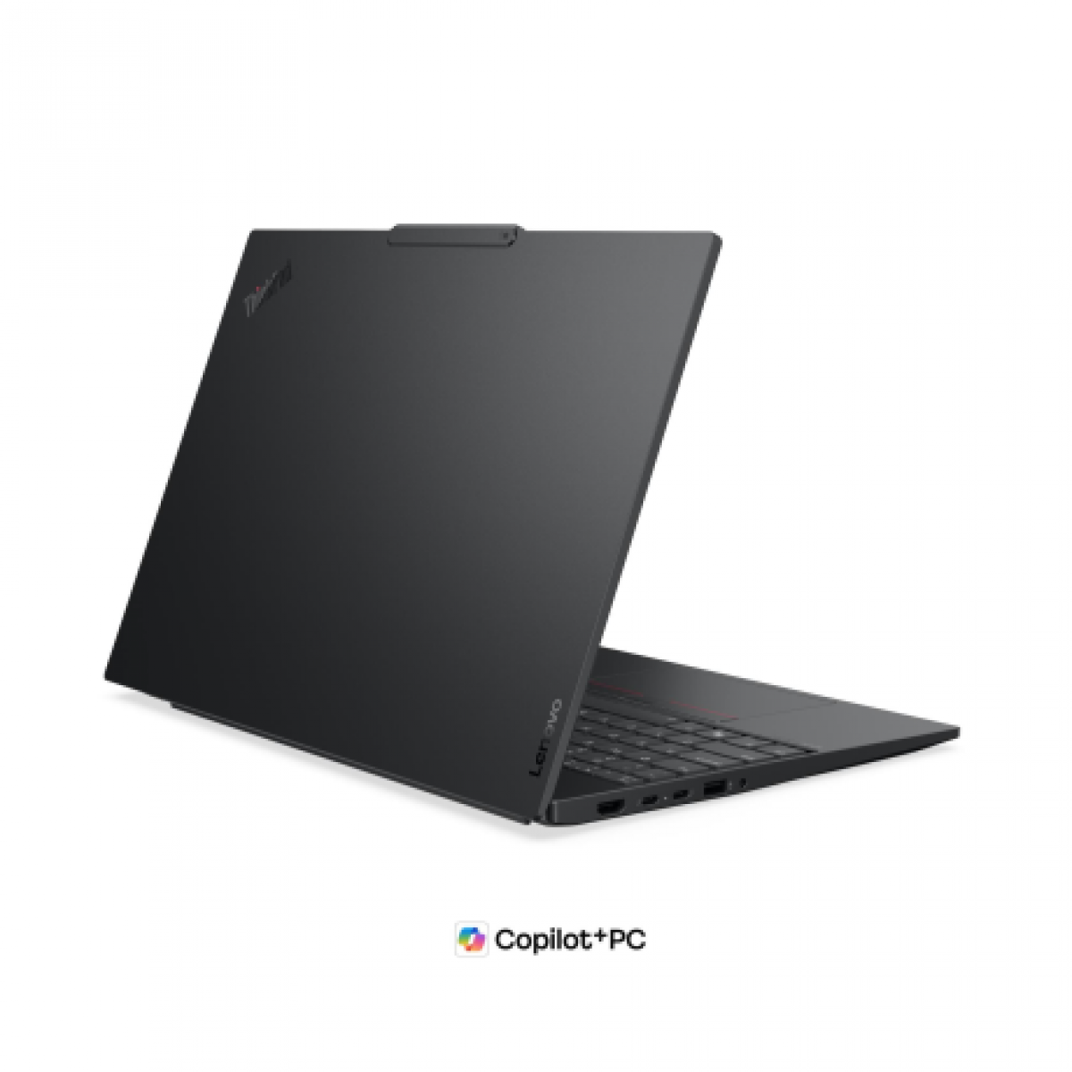 Siyah renkli bir Lenovo ThinkPad dizüstü bilgisayar, beyaz arka planda ve logosu görünür şekilde duruyor.