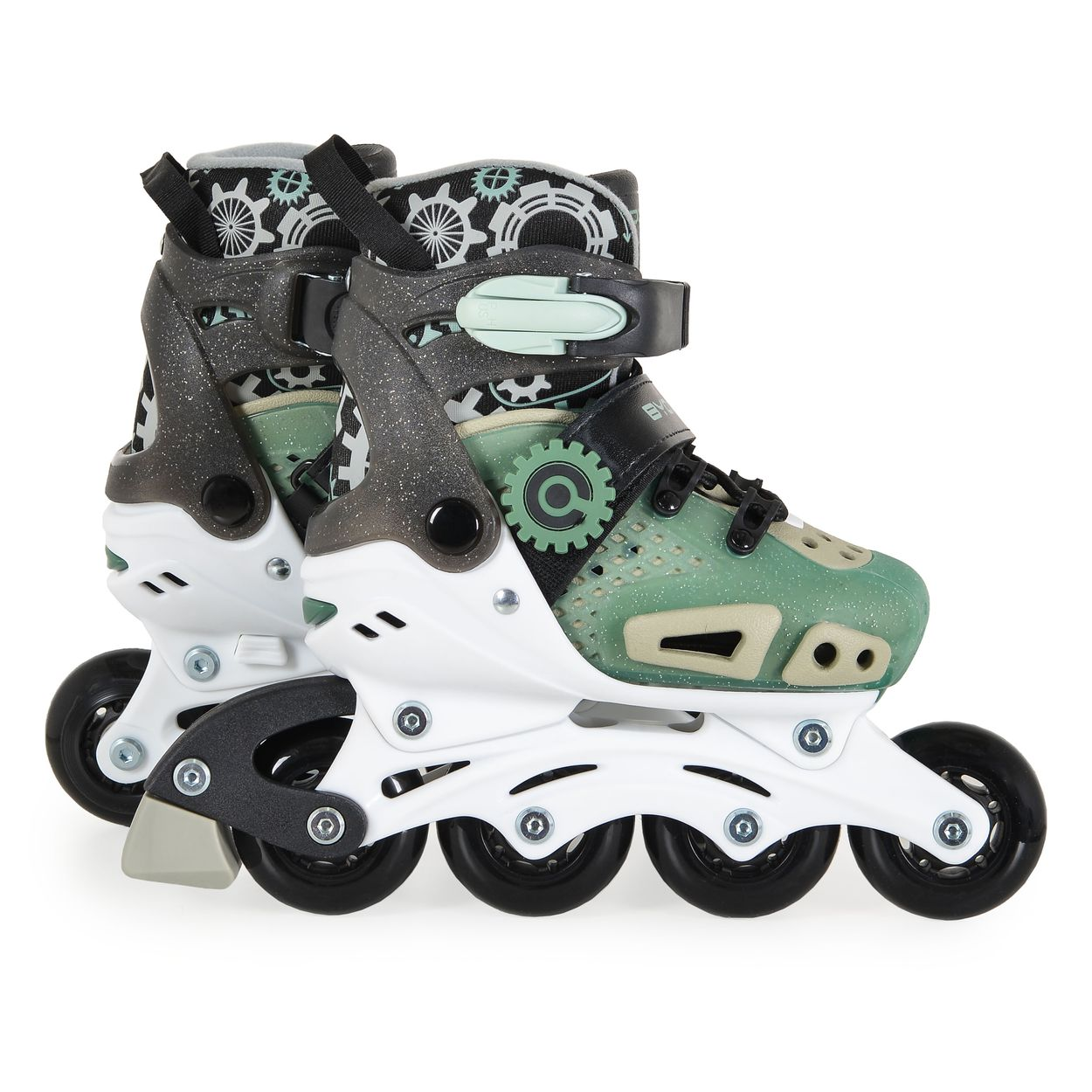 Grüne, weiße und schwarze Inline-Skates mit Zahnradmustern auf hellem Hintergrund.