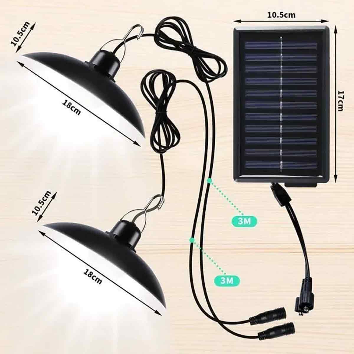 Zwei schwarze Hängelampen mit Maßen verbunden mit einem Solarpanel.