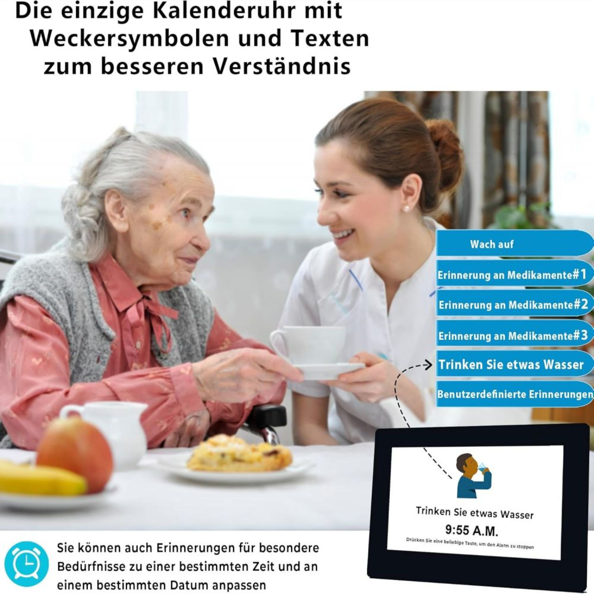 Eine Pflegekraft reicht einer älteren Frau Tee neben einer Erinnerungsuhr.