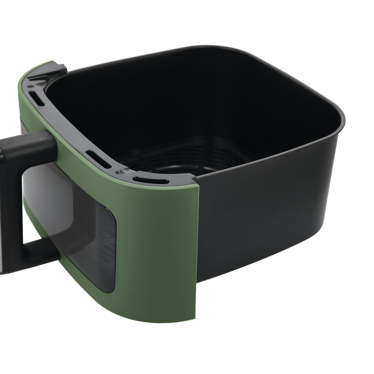 Un cestello per friggitrice ad aria quadrato nero e verde con manico su sfondo bianco.