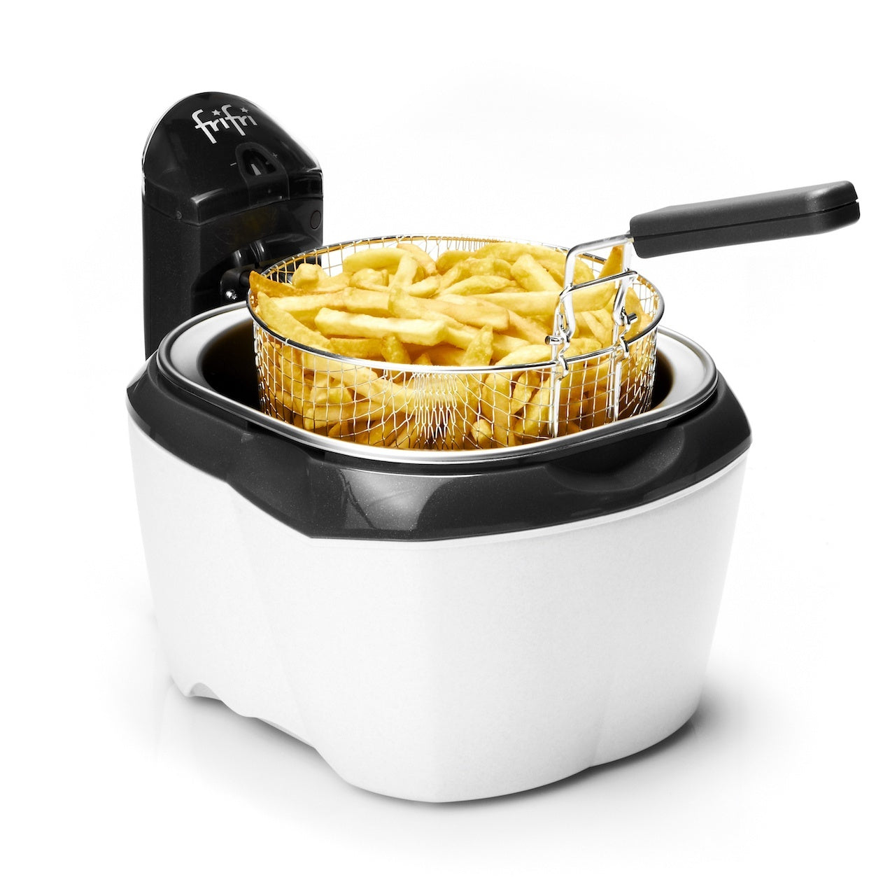 Friggitrice bianca e nera con un cestello pieno di patatine fritte dorate.