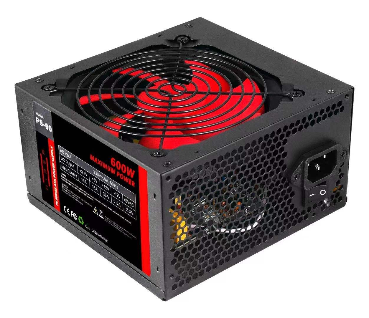 Koruyucu ızgara altında kırmızı fanlı siyah 600W bilgisayar güç kaynağı.