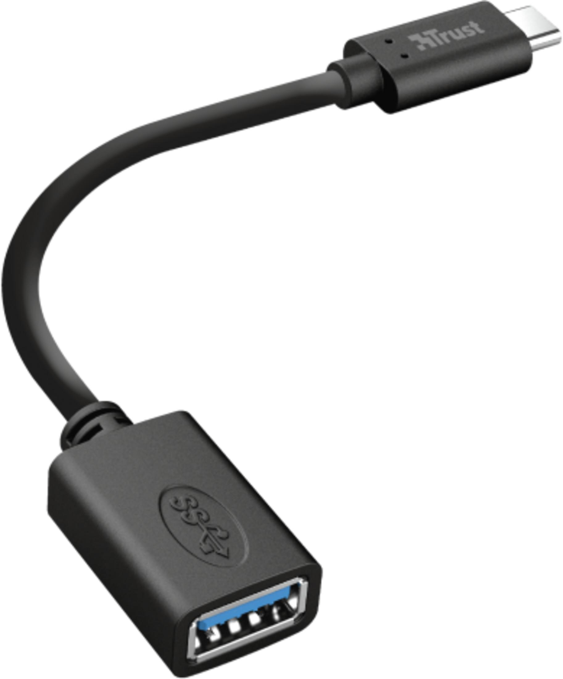 Un cable adaptador negro de USB-C a USB-A sobre fondo blanco.
