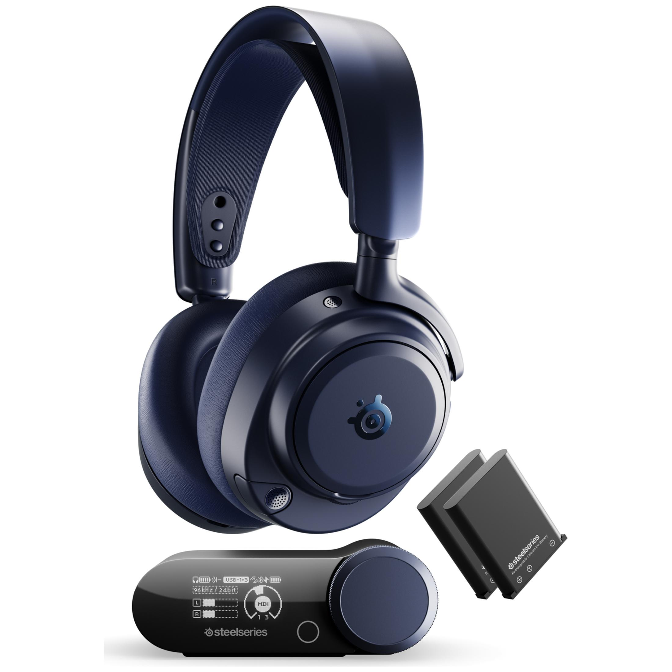 Cuffie da gioco blu scuro con base wireless e due batterie su sfondo bianco.