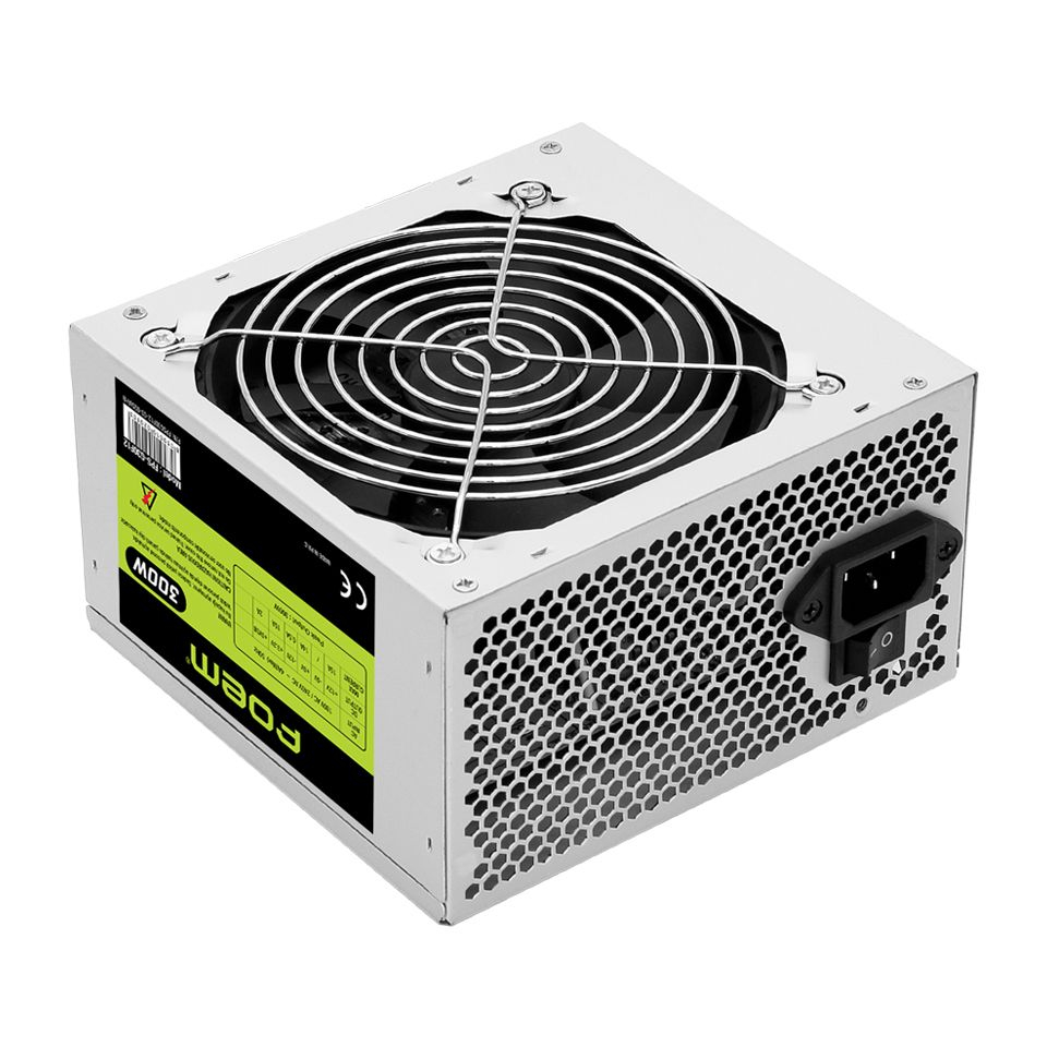 Siyah fan ızgaralı, yeşil etiketli, elektrik prizli ve anahtarlı gümüş renkli bilgisayar güç kaynağı.