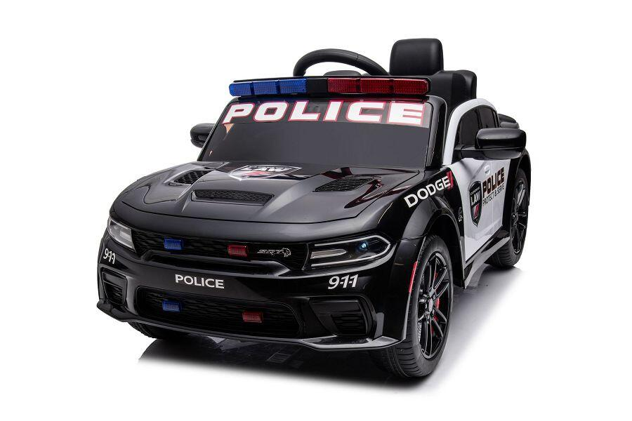 Ein schwarzes Kinder-Polizeiauto mit Blaulicht auf dem Dach vor weißem Hintergrund.