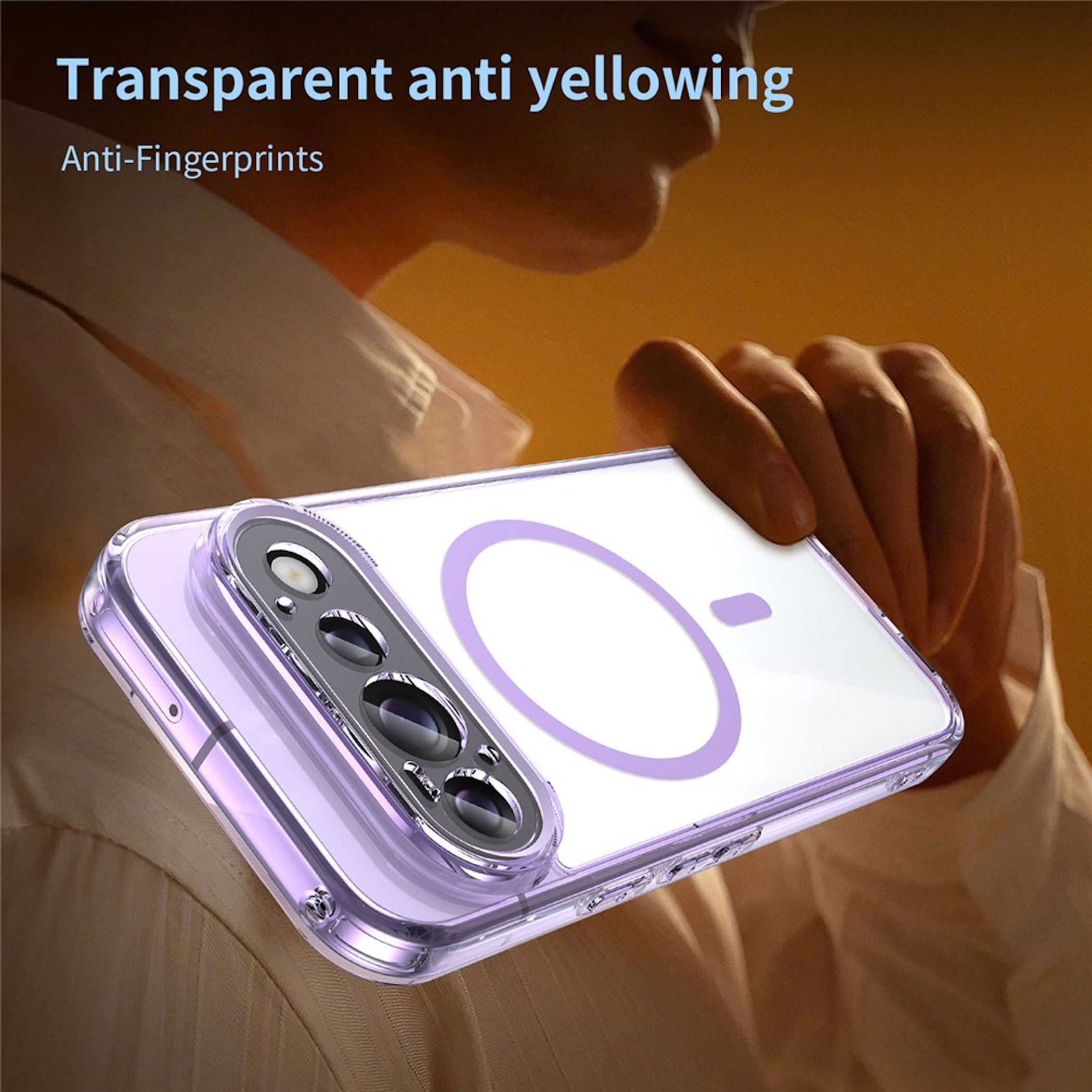 Eine Person hält eine klare Hülle mit lila Ring auf einem Smartphone, mit Kameras und Text.