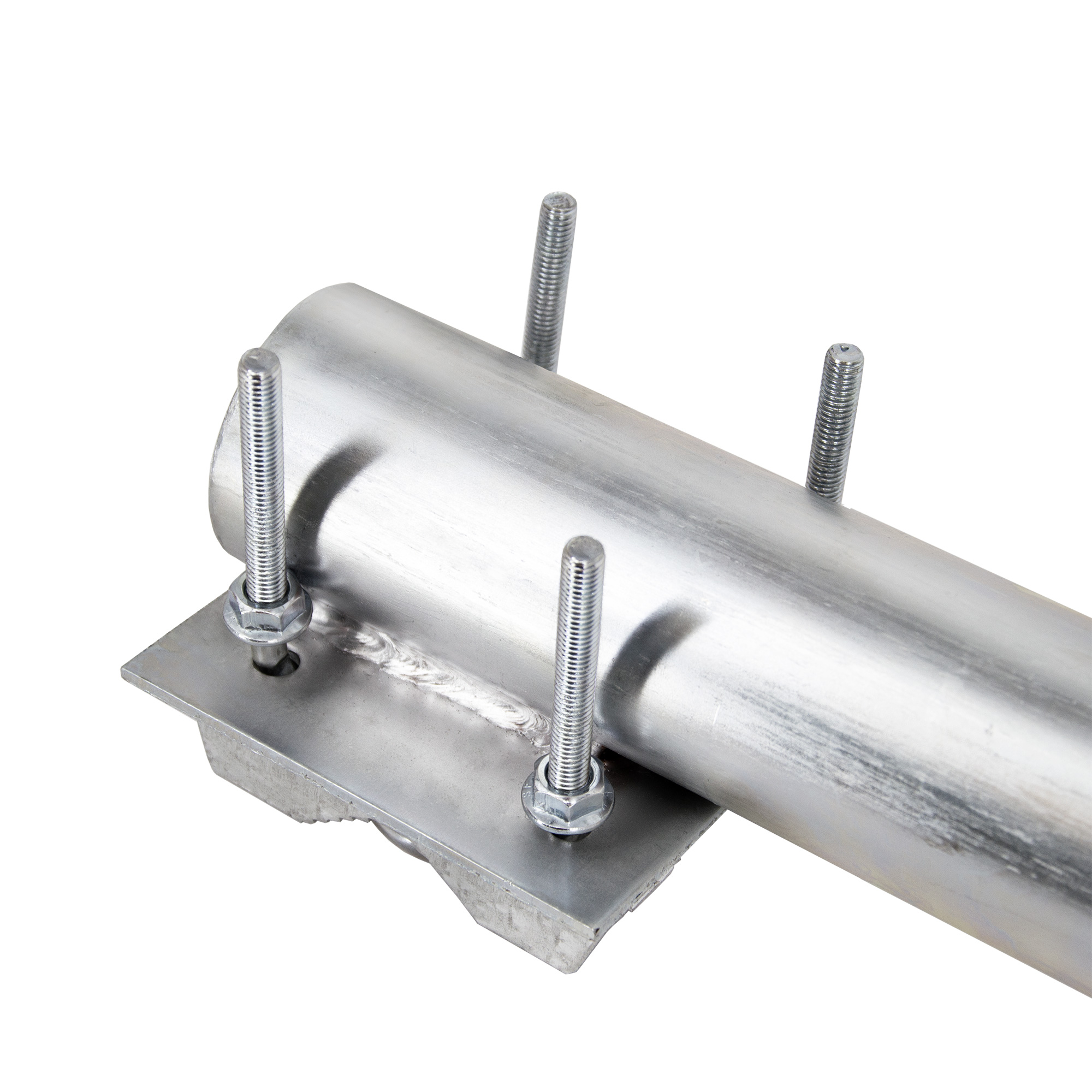 Ein Metallrohr mit vier Gewindebolzen und Muttern auf einer Grundplatte vor weißem Hintergrund.