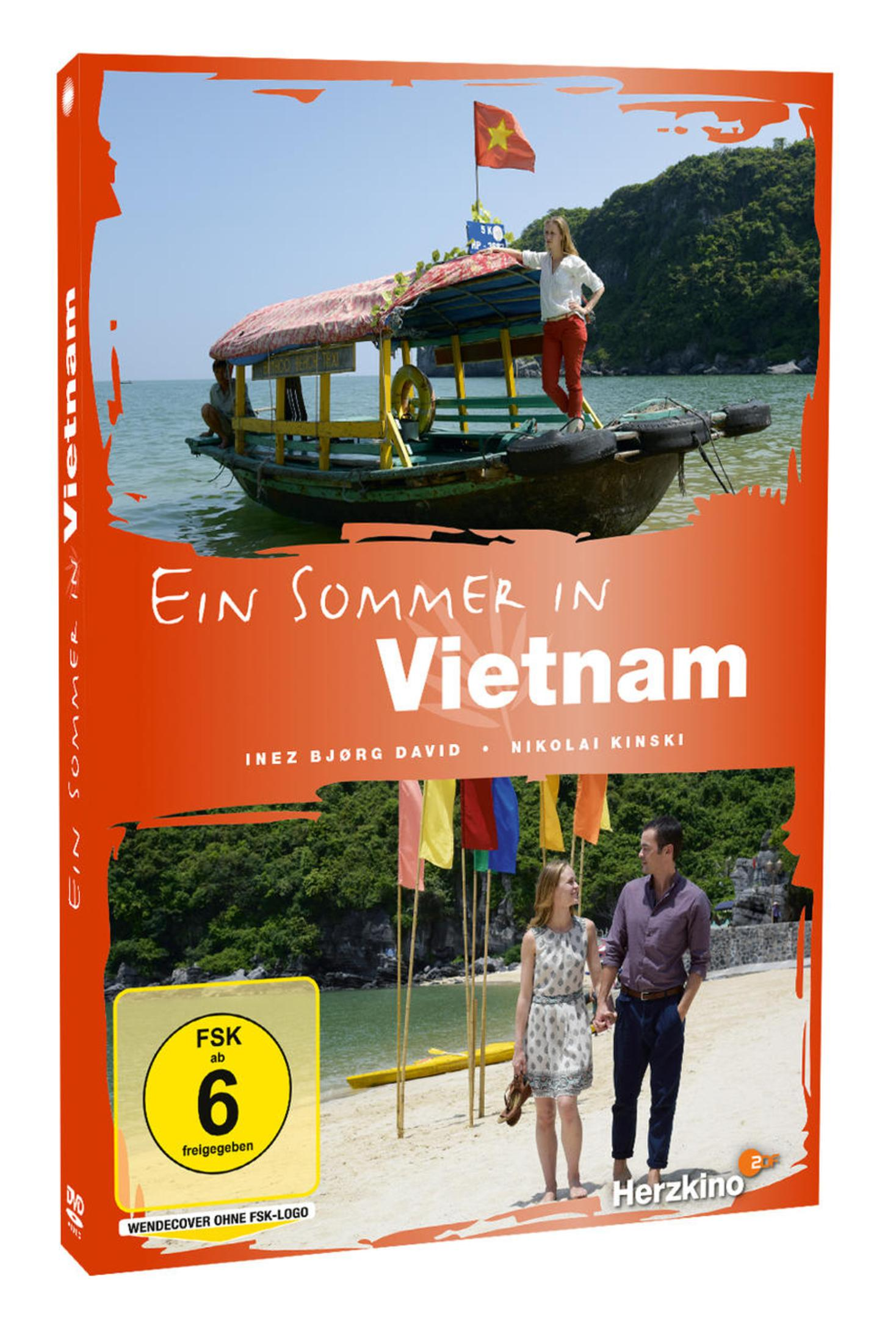 DVD-Cover von Ein Sommer in Vietnam mit Frau auf Boot und Paar am Strand.